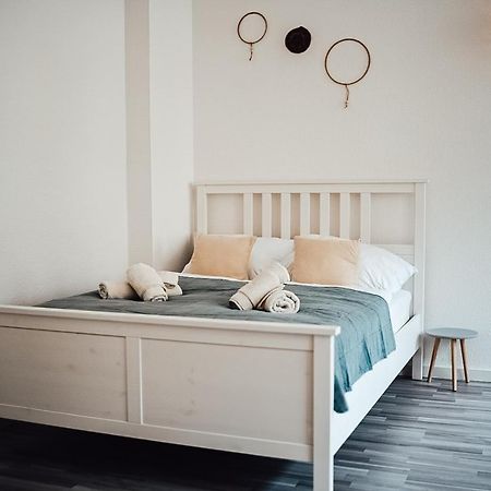 Fewostaeps- Moderne Unterkunft, Zentrumsnah Plauen Esterno foto