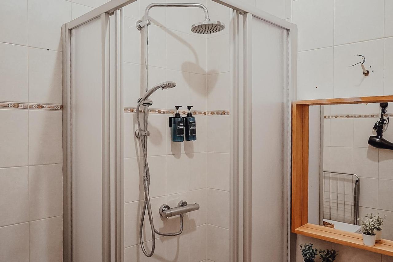 Fewostaeps- Moderne Unterkunft, Zentrumsnah Plauen Esterno foto